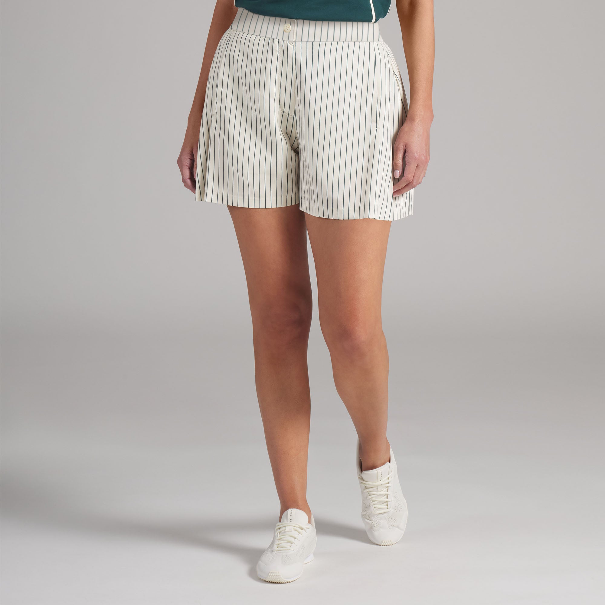 Women's AP Pinstripe Golf Shorts – PUMA Golf