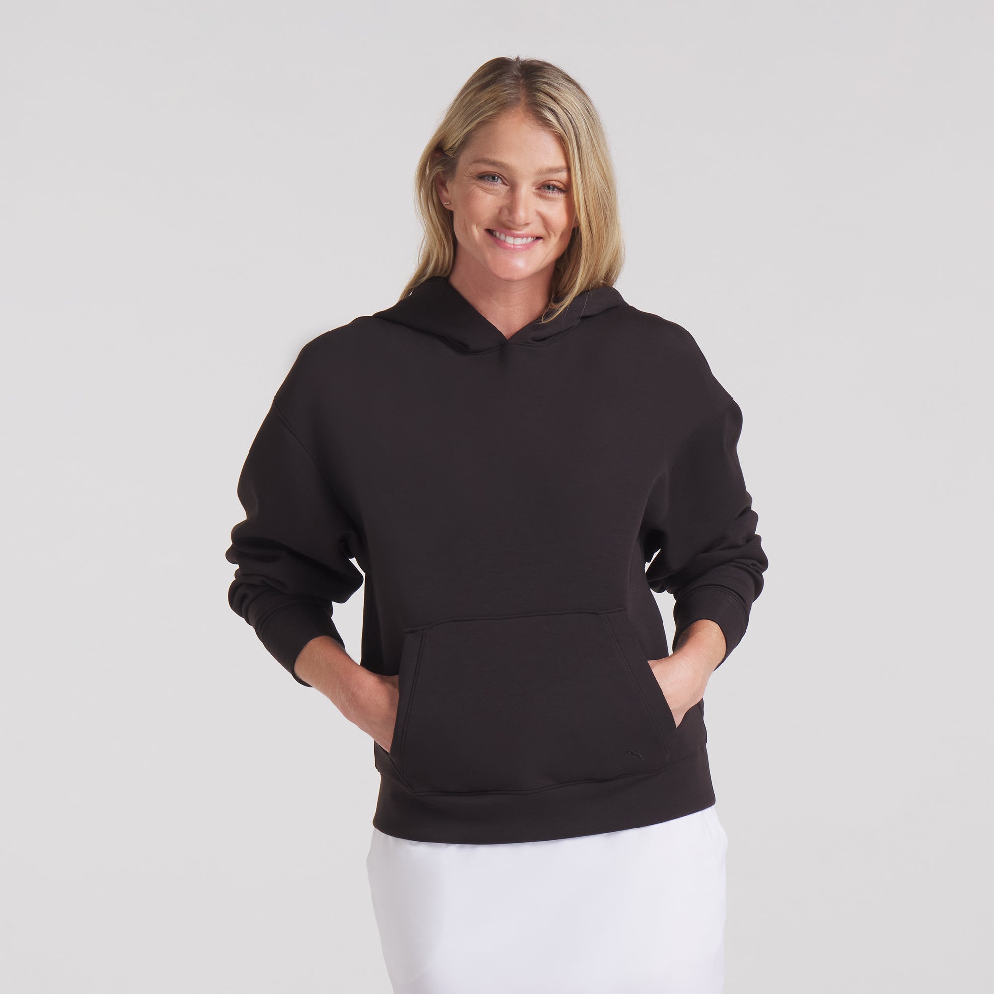 新品同様 clubhaus PUMA GOLF EGW HOODIE パーカ 黒 Women's CLOUDSPUN Fleece Golf Hoodie – PUMA Golf