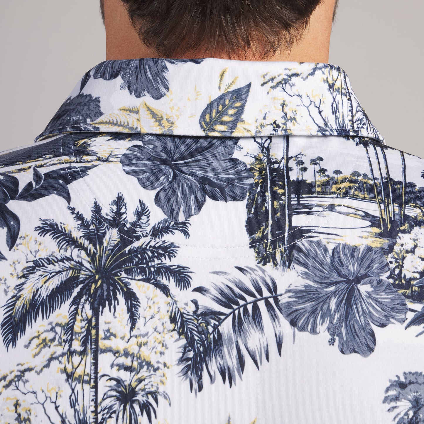 White Glow / Deep Navy