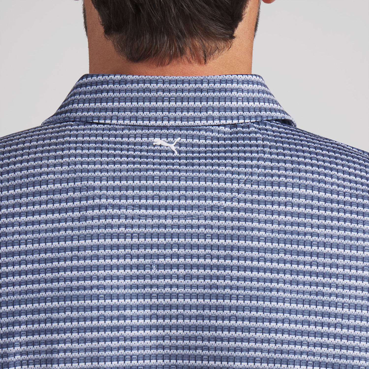 White Glow / Deep Navy