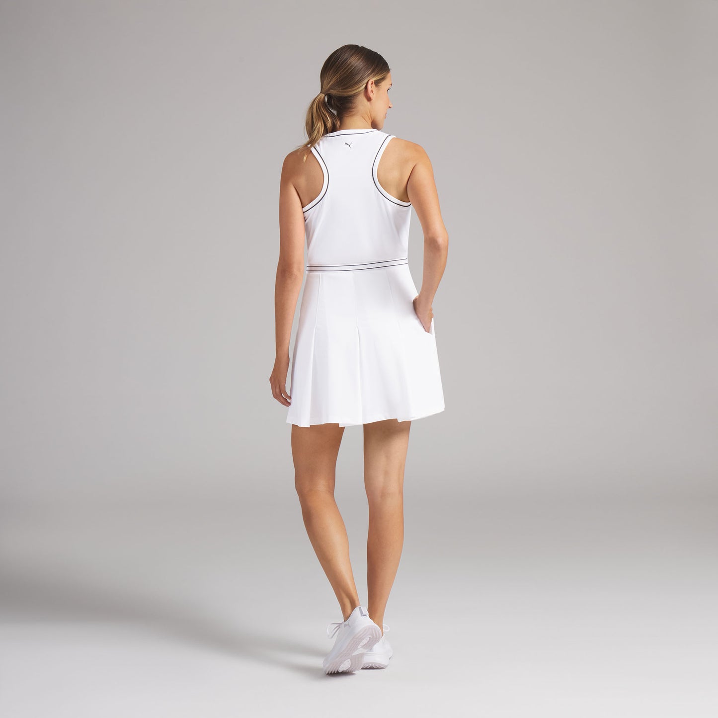 White Glow / Puma Black