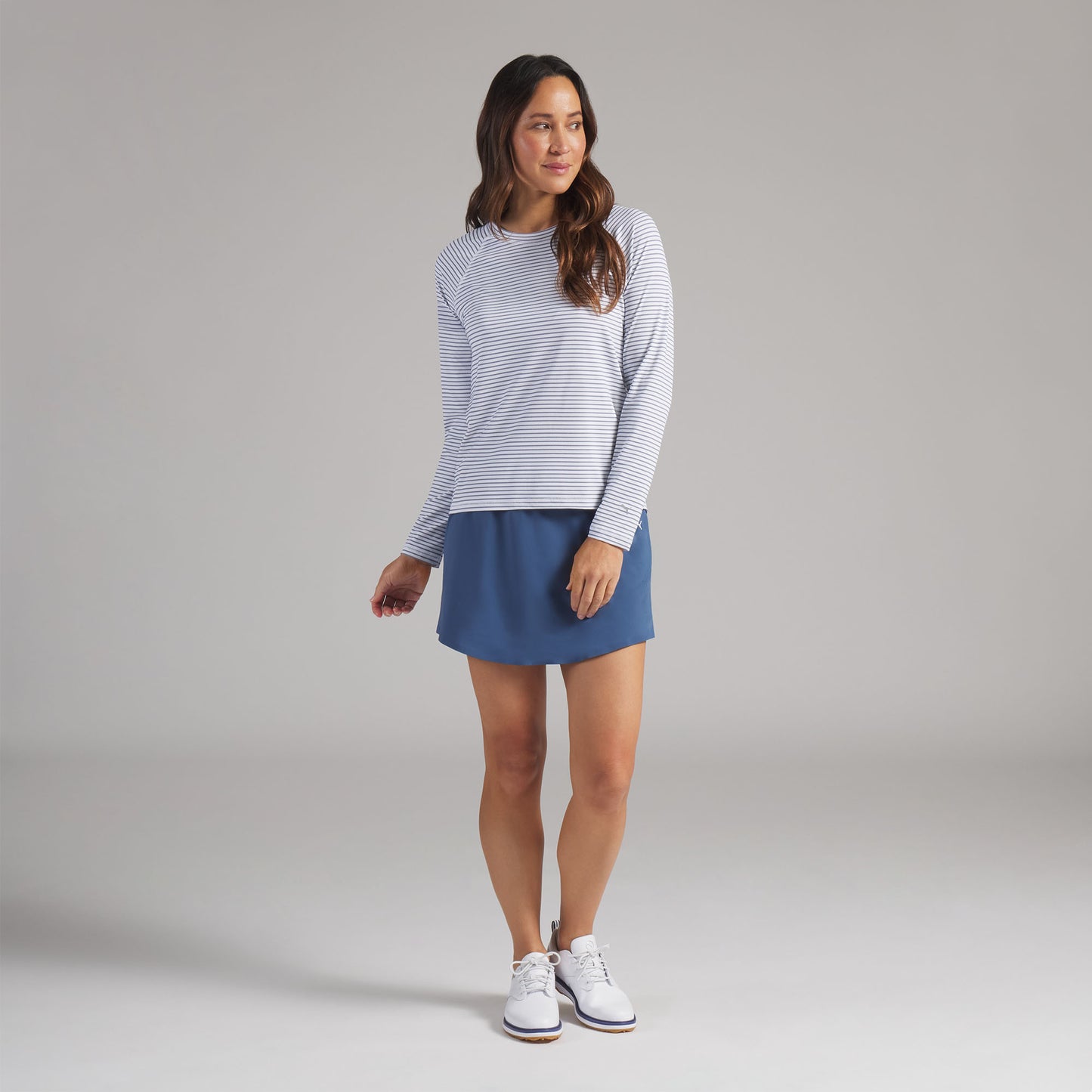 White Glow / Deep Navy