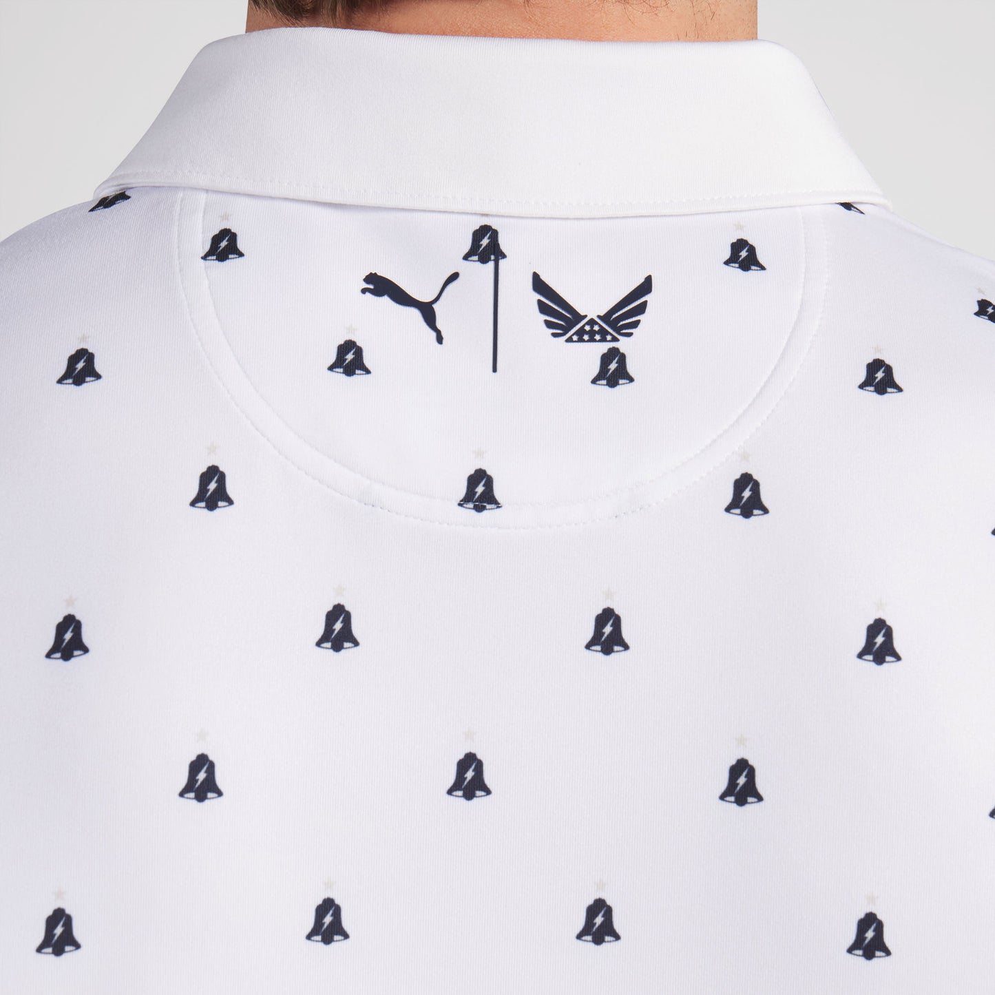 White Glow / Deep Navy